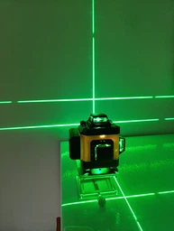 Лазерный уровень нивелир Laser Level 4D 2 аккумулятора 16 линий зеленый луч в кейсе желтый фото от покупателей 8