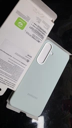 Чохол протиударний Samsung Silicone Case для Samsung Galaxy S25 (S931) Black фото від покупців 1
