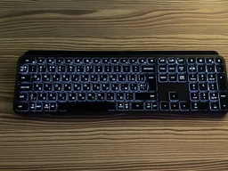 Клавиатура беспроводная Logitech MX Keys S Pale Grey UA (920-011588) фото от покупателей 9