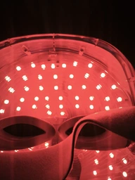 LED маска для лица массажер для лица с подсветкой 7 цветовых спектров маска для омоложения лица светодиодная Лед маска для лифтинга аккумуляторная фото от покупателей 1