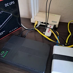 Источник бесперебойного питания для роутера UPS Power Bank 10400 mAh с выходами 5V 9V 12V и POE 15V/24V, универсальный бесперебойник ИБП для сетевого оборудования, интернета, модема, видеонаблюдения Черный, NET-36-Black фото от покупателей 3