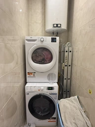 Сушильная машинка BEKO BM3T38239WW