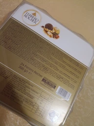 Конфеты Ferrero Rocher 200 г (8000500003787) фото от покупателей 1