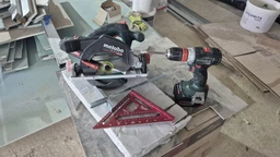 Аккумуляторная бесщеточная ручная дисковая пила Metabo KS 18 LTX 57 BL 18 В картонная коробка (611857850)