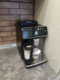 Кофемашина PHILIPS Series 4400 LatteGo EP4449/70 фото от покупателей 4