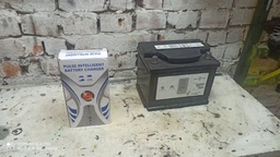 Зарядное устройство для автомобильного аккумулятора 12V 6A, автоматическая импульсная зарядка с функцией восстановления Pulse Repair и LCD-дисплеем для свинцово-кислотных АКБ 4-100Ah, PBC-50-Yellow фото от покупателей 7