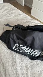 Спортивна сумка ActivePack чорна (з відділенням для взуття та кишенею для вологих речей, лямкою через плече, для спорту та фітнесу) YLSB-8002-B фото від покупців 3
