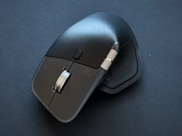 Мышь Logitech MX Master 4 for Mac Performance Wireless/Bluetooth Space Black (910-007577) фото от покупателей 10