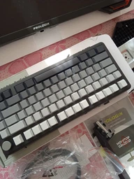 Ігрова механічна клавіатура ATTACK SHARK X85 Gradient Black фото от покупателей 4
