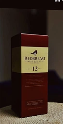 Виски Redbreast 12 лет выдержки 0.7 л 40% в подарочной упаковке (5011007008345)