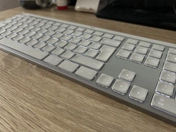 Клавиатура беспроводная Logitech MX Keys S Pale Grey UA (920-011588) фото от покупателей 1
