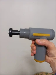 Перкуссионный массажный пистолет для тела Massage Gun вибромассажер для мышц красный фото от покупателей 19