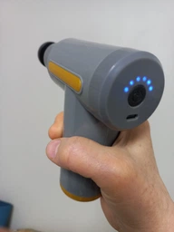 Перкуссионный массажный пистолет для тела Massage Gun вибромассажер для мышц красный фото от покупателей 18