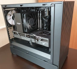 Відеокарта ASUS GeForce RTX 5070 Ti TUF Gaming OC 16GB GDDR7 DLSS4 (TUF-RTX5070TI-O16G-GAMING) EU фото від покупців 1