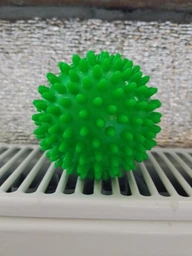 Массажный мячик 7.5 см жесткий EasyFit синий (PVC) мяч для массажа и МФР массажер для спины, ног, рук, шеи, стоп EFTNS75BL