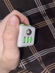 Антистресс-игрушка Fidget Cube, бело-зелёный фото от покупателей 1
