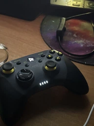 Беспроводной геймпад RZTK GamePad BT5.0 PC/iOS/Android/PS3/PS4 Yellow фото от покупателей 17
