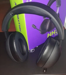 Навушники Hator Hellyberry HH30 Wireless Black фото від покупців 1