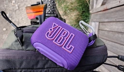 Портативная колонка JBL Go 5 4.8 W Squad (JBLGO5SQUAD) фото от покупателей 6