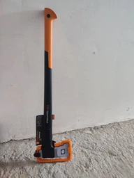 Топор-колун Fiskars X-series X32 Splitting L (1069108) фото от покупателей 2