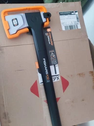 Топор-колун Fiskars X-series X32 Splitting L (1069108) фото от покупателей 1