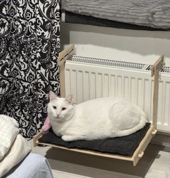 Гамак для кота на батарею дерев’яний з м’яким матрасом регульований до 30 кг 46х34х35 см (fd001)