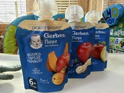 Дитяче пюре Gerber Pouch Яблуко та груша, 90 г (7613036345507) фото від покупців 15
