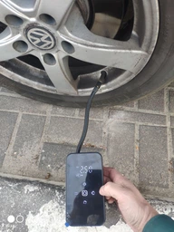 Авто компрессор беспроводной портативный 5в1 с функцией Powerbank 6000 mAh 10.3 Bar автомобильный насос для колес машины шин EAN:17282383587792 фото от покупателей 16