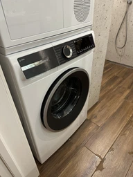 Стиральная машина полногабаритная Bosch Serie 6 WGK264F0UA фото от покупателей 6