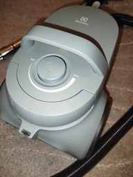 Пилосос безмішковий Electrolux EL31C2OG фото от покупателей 13