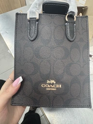 Сумка кросс-боди через плечо женская из натуральной кожи маленькая Coach Mini Tote In Signature Canvas BG-COA-69 Коричневая (195031937231) фото от покупателей 1