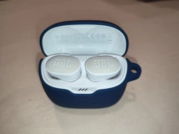Навушники JBL Tune Buds Black (JBLTBUDSBLK) фото від покупців 1