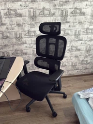 Кресло компьютерное офисное эргономичное OfficePro OC680B Black фото от покупателей 3