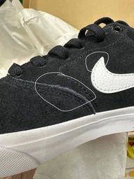 Чоловічі кеди замшеві низькі Nike Charge Suede IB2750-001 40 (7US) 25 см Чорні (197861619950) фото від покупців 1