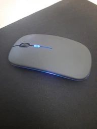 Беспроводная бесшумная аккумуляторная мышка с RGB подсветкой 1600DP Bluetooth 5.2 + 2.4 GHz тихая для ноутбуков пк планшетов плоская Slim