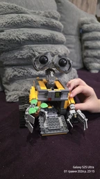 Конструктор Воллі інтерактивний робот Wall-E супер іграшка для дітей збірна модель дитячий мультфільм WALL E роботизований колекційний набір для хлопчиків та дівчаток що розвиває різнокольоровий оригінальний подарунок дитині 687 деталей OnePro 68358 фото від покупців 4