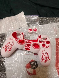 Якісний захисний силіконовий чохол Red Dragon для геймпаду Sony DualShock 4 (PS4) + накладки на стіки [466129434]