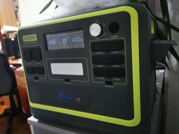 Зарядна станція Fossibot F2400