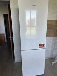 Холодильник Whirlpool WHKS 1361 W4U (W5811EW)