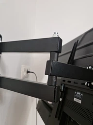 Кронштейн для телевізора похило-поворотний 26"-55" Flat Panel TV Wall Mount Настінне кріплення для ТВ фото від покупців 2