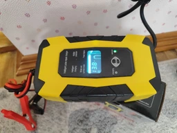 Зарядное устройство для автомобильного аккумулятора свинцово кислотного 12V 5A импульсное автоматическое с ЖК-дисплеем фото от покупателей 1