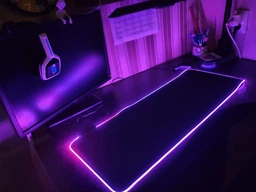 Большой RGB коврик для игровой мышки и клавиатуры с подсветкой 80x30 см фото от покупателей 1