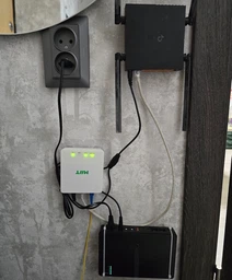 Бесперебойник для роутера UPS 5V, 9V, 12V 10400mAh Павербанк для роутера Wi-Fi (интернета) Черный фото от покупателей 2