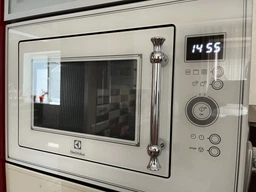 Микроволновая печь встраиваемая Electrolux - EMT 25203 OC фото от покупателей 1