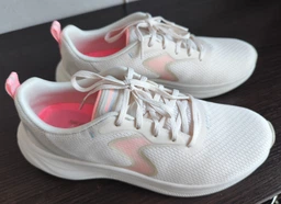 Жіночі кросівки Skechers 36.5 Бежевый 150562 NTPK