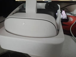 Очки виртуальной реальности Oculus Meta Quest 3S 128GB