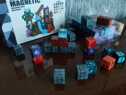 Магнитный конструктор майнкрафт магнитные блоки в стиле Minecraft для детей 100 деталей детский набор развивающий STEM игрушка для развития моторики логики творчества строительства совместимый блочный обучающий креативный строительный + салфетка в наборе