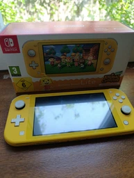 Консоль Nintendo Switch Lite Yellow + ACNH bundle (0045496546069)