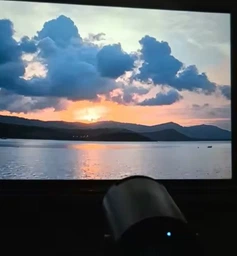 Проектор для фильмов портативный LED для домашнего кинотеатра с Wi-Fi HDMI USB зеркалированием экрана пультом встроенным динамиком с поворотом 180° для просмотра сериалов игр компактный для дома квартиры отдыха фото от покупателей 2