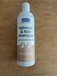 Шампунь Davis Oatmeal & Aloe Дэвис гипоалергенная овсяная мука из алоэ для собак и кошек (концентрат), 355 мл (OAS12) фото от покупателей 2